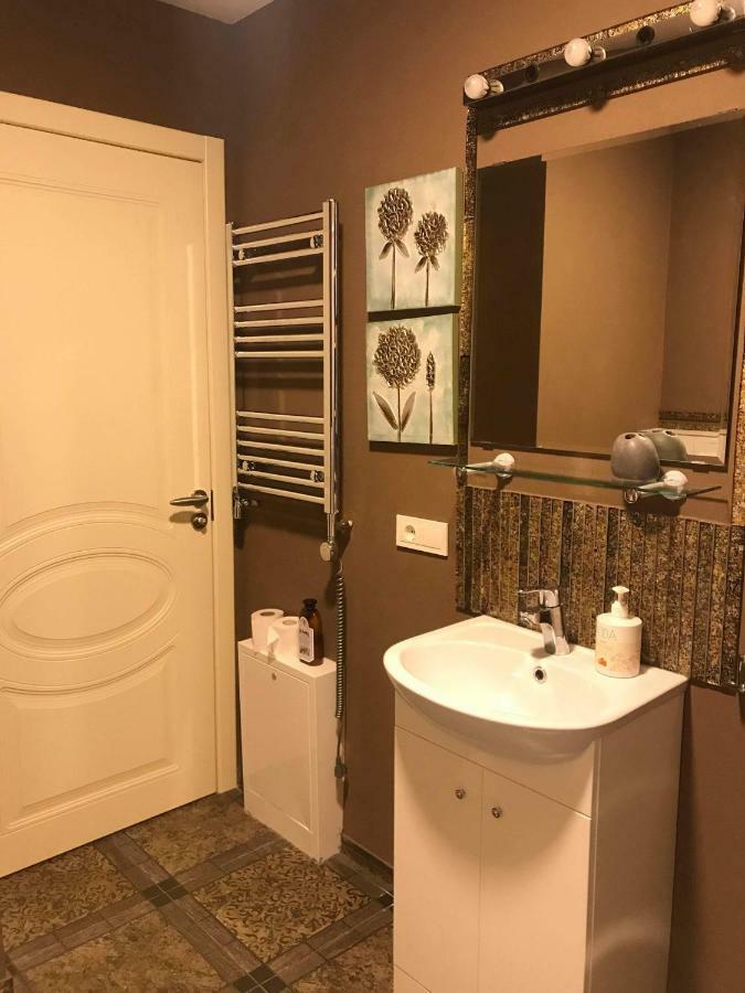 Bright Apartment Near Akropolis Вильнюс Экстерьер фото