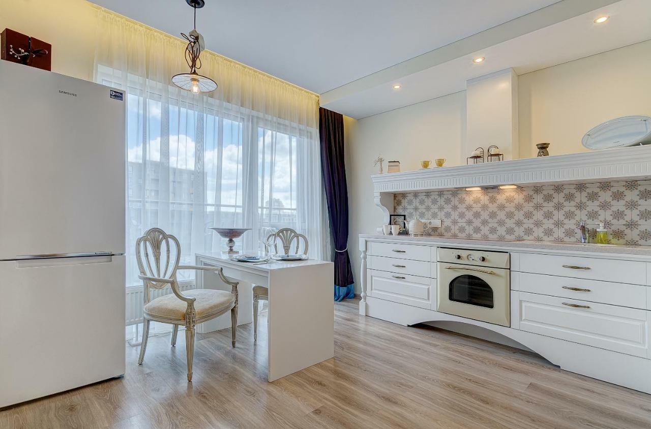 Bright Apartment Near Akropolis Вильнюс Экстерьер фото